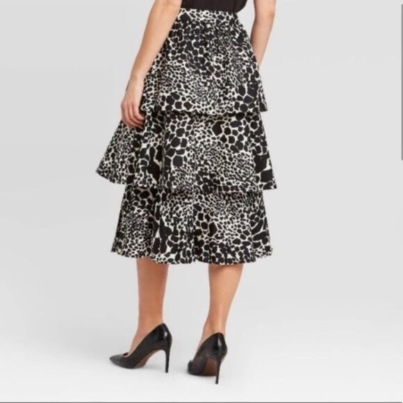 NEW Who What Wear Swirling Leopard Skirt - Picture 3 of 5